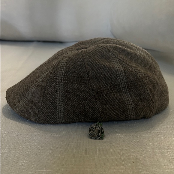 Boston Scally Steel Rose Gray Plaid Cap and Pin - Picture 3 of 10